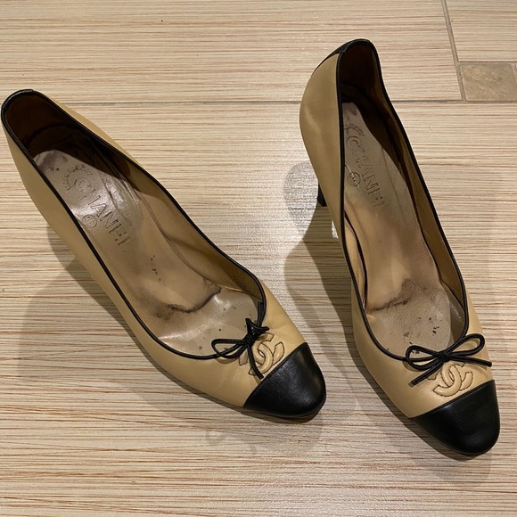 Chanel Beige Leather CC Heels - Picture 1 of 8